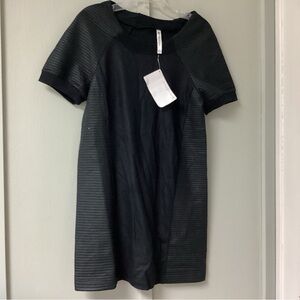 Fabletics Brenna Black Quilted Sweater Dress Size Large Short Sleeve Fleece New